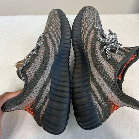 Yeezy Boost 350 V2 Carbel Stegrey/Solred NEW IN BOX 9 Mens main image 7